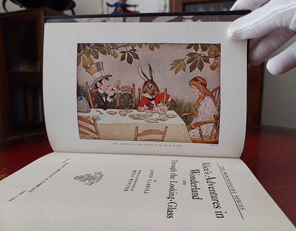 Milo_Winter_Alice_in_Wonderland_6_Title_page_Mad_Tea_Party